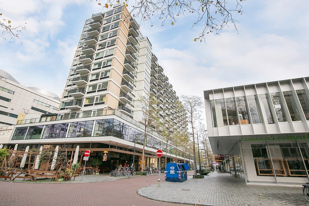 Woning te huur: Kruiskade, Rotterdam