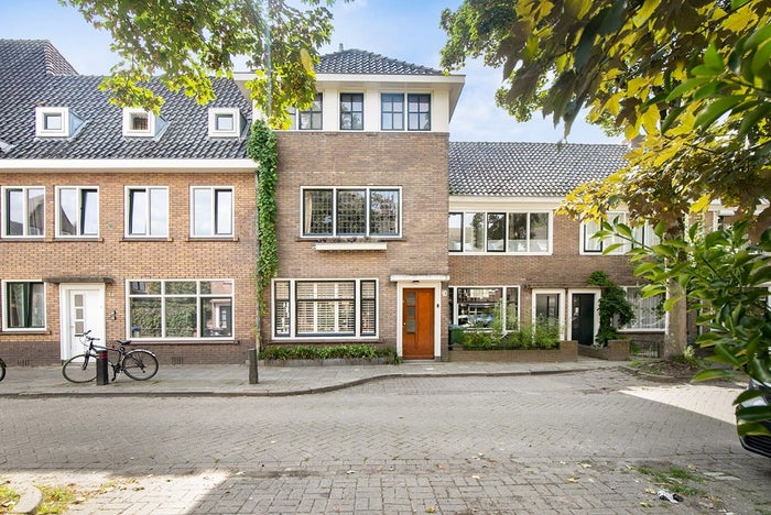 Juliusstraat 74