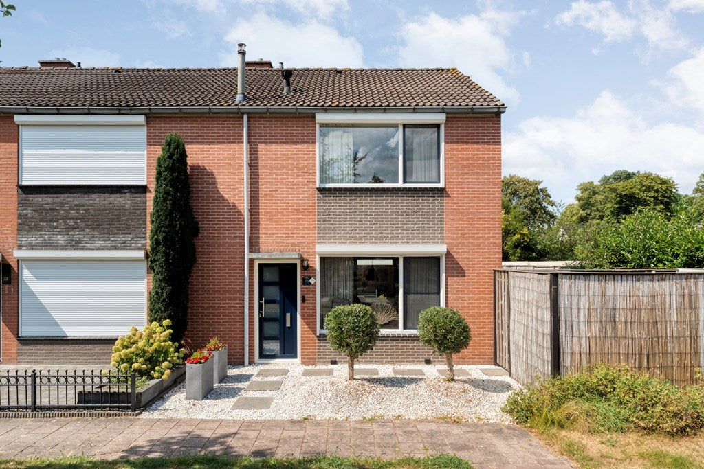Huis Rietdekkershof 25 in Nieuw-Dordrecht