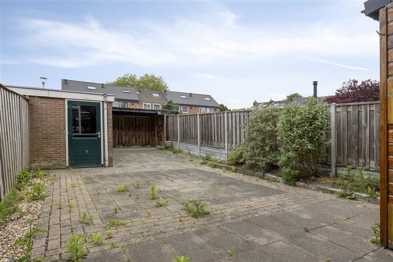 Tussenwoning te koop: Verlaatsweg 28, Rijsenhout