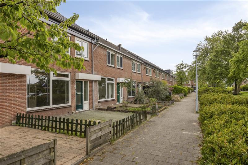 Tussenwoning te koop: Verlaatsweg 28, Rijsenhout