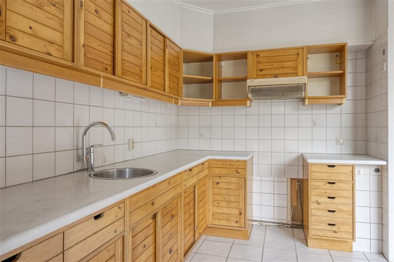 Tussenwoning te koop: Verlaatsweg 28, Rijsenhout