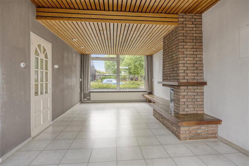 Tussenwoning te koop: Verlaatsweg 28, Rijsenhout