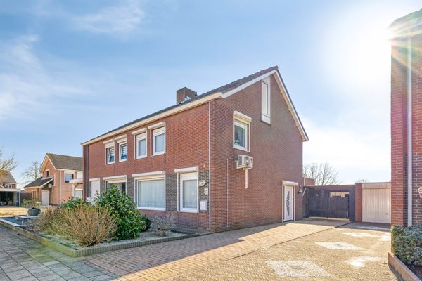 Huis Fazantendonk 29 in St. Willebrord