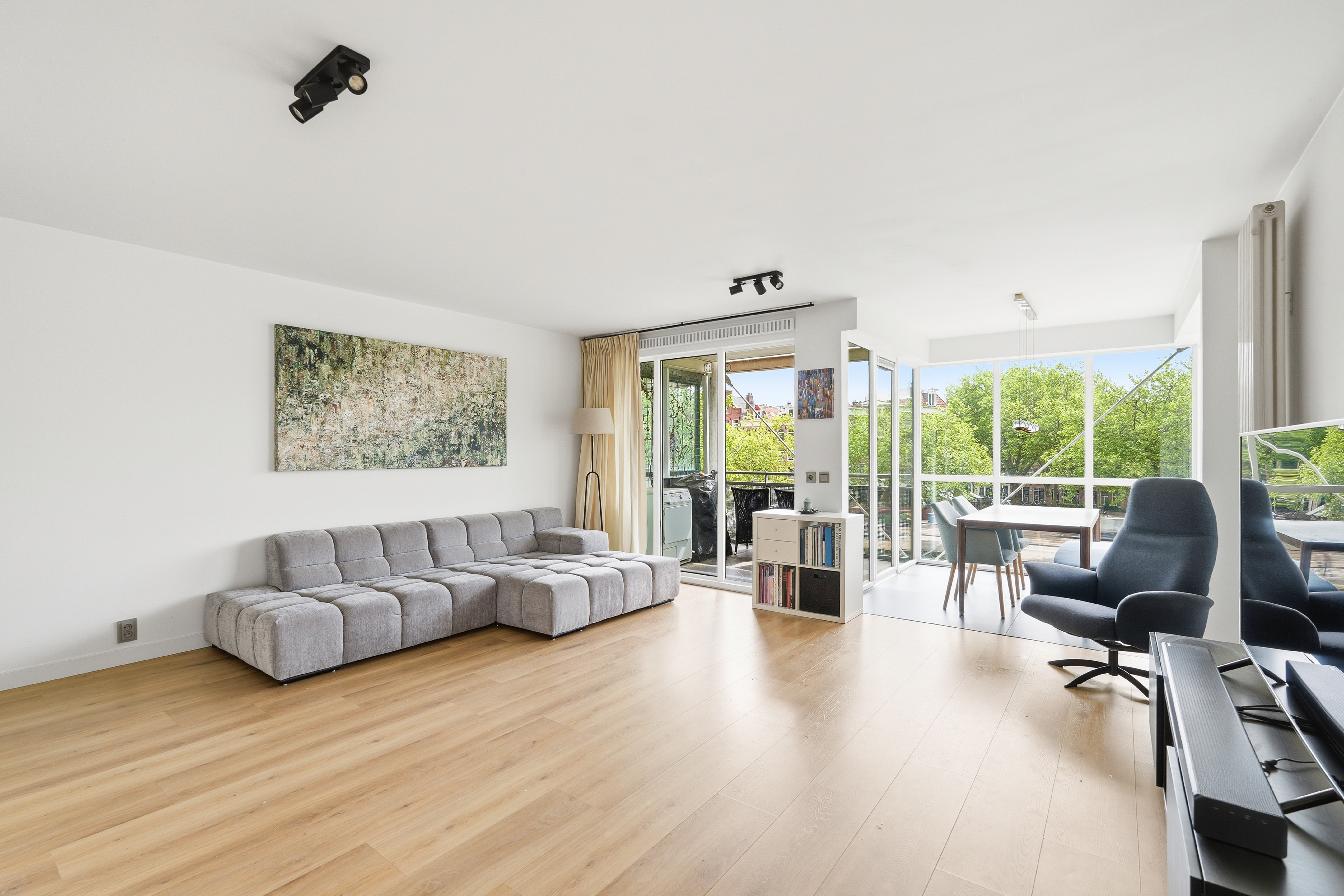 Flat Alexanderkade 130