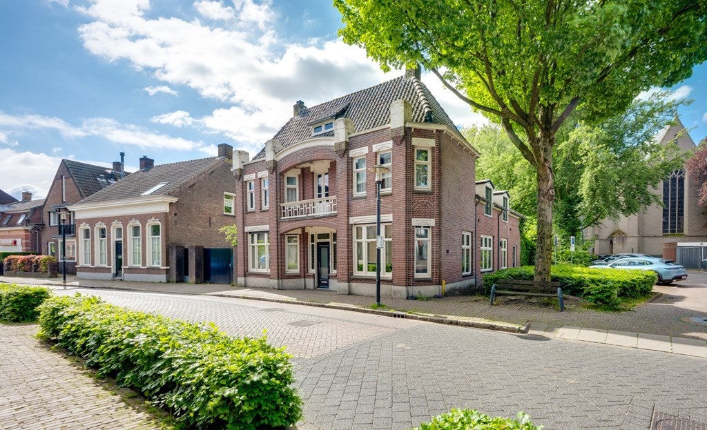 Huis Raadhuisstraat 23 in Gilze