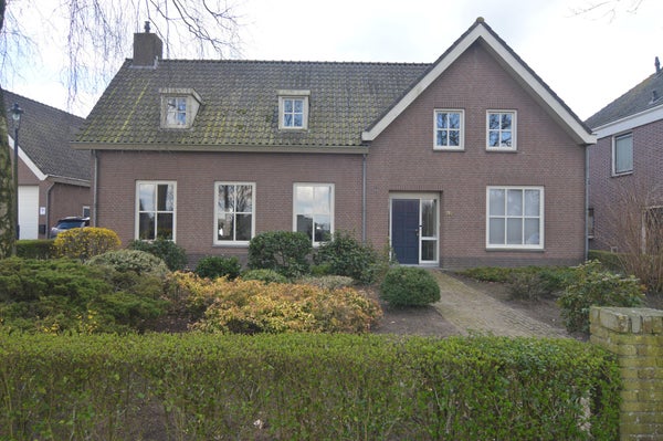 Te huur: Huis Provincialeweg in Oosteind