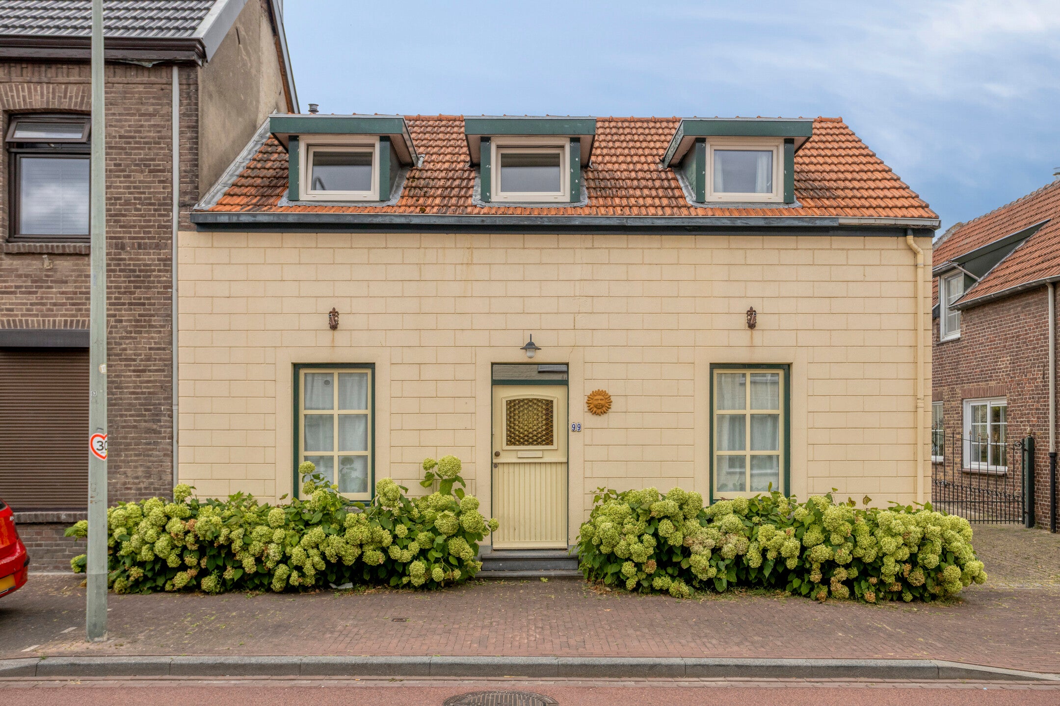 Huis Ambyerstraat Noord 99 in Maastricht