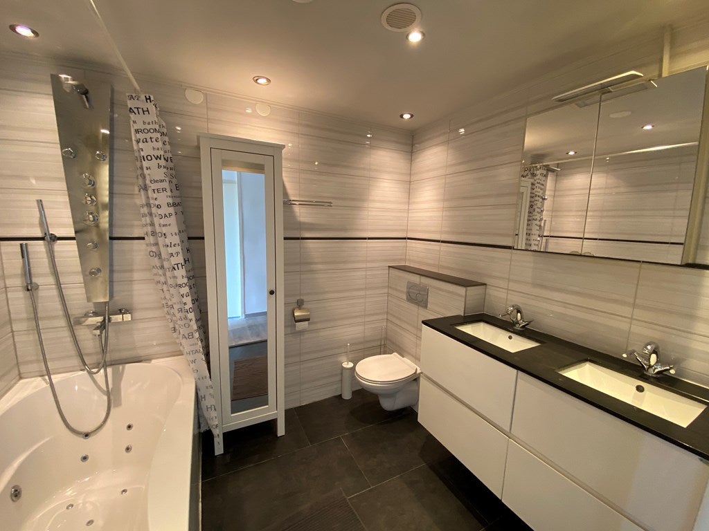 Appartement te huur: Willem Baerdesenstraat 64, Amsterdam