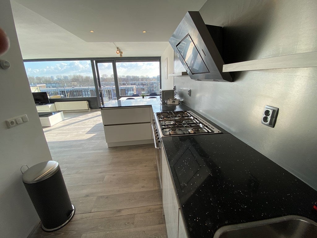 Appartement te huur: Willem Baerdesenstraat 64, Amsterdam