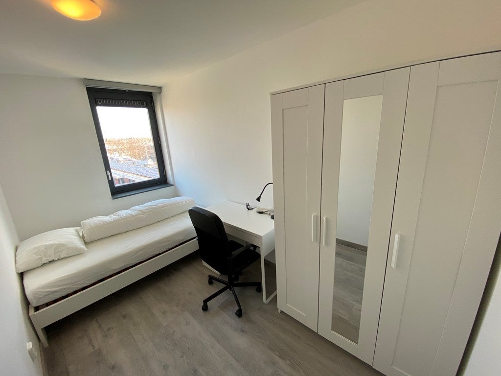 Appartement te huur: Willem Baerdesenstraat 64, Amsterdam
