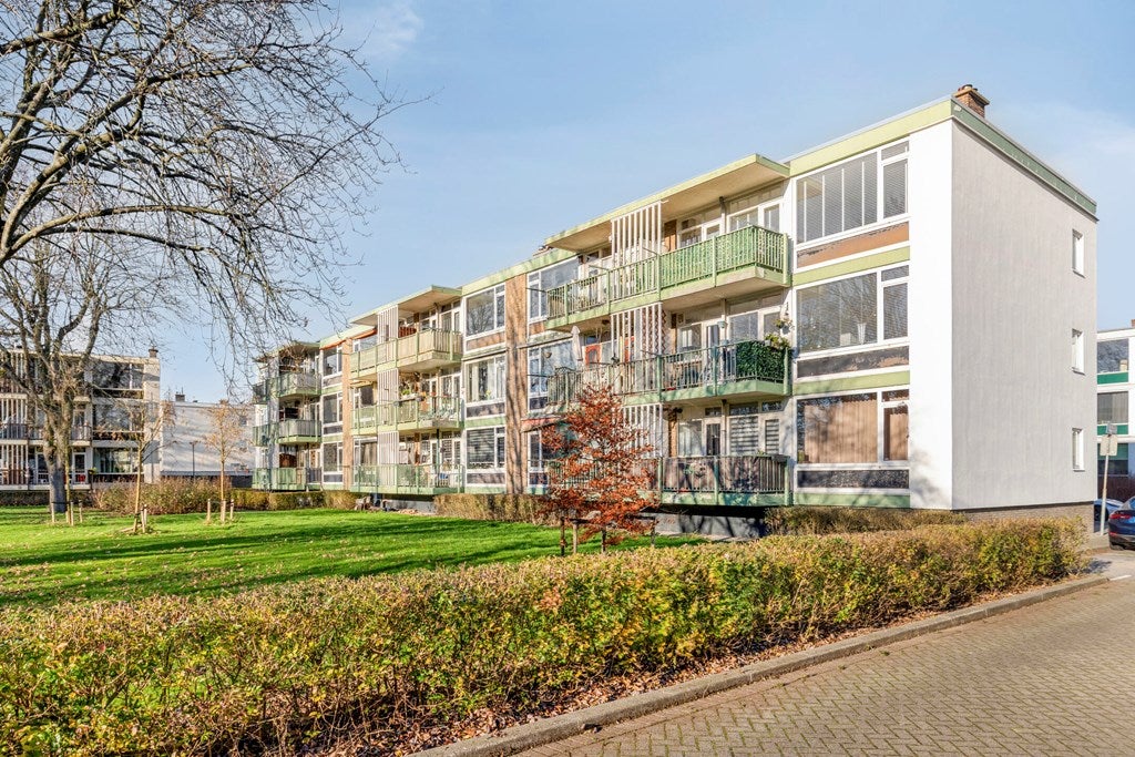 Appartement Van Wijngaardenlaan 98 in Rotterdam