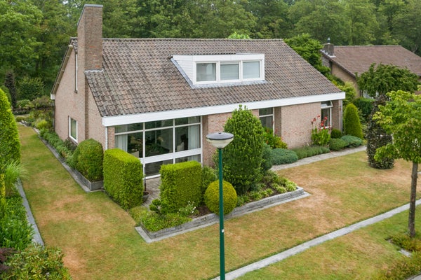 Huis te koop 't Slotje 24 in Beek en Donk voor € 650.000