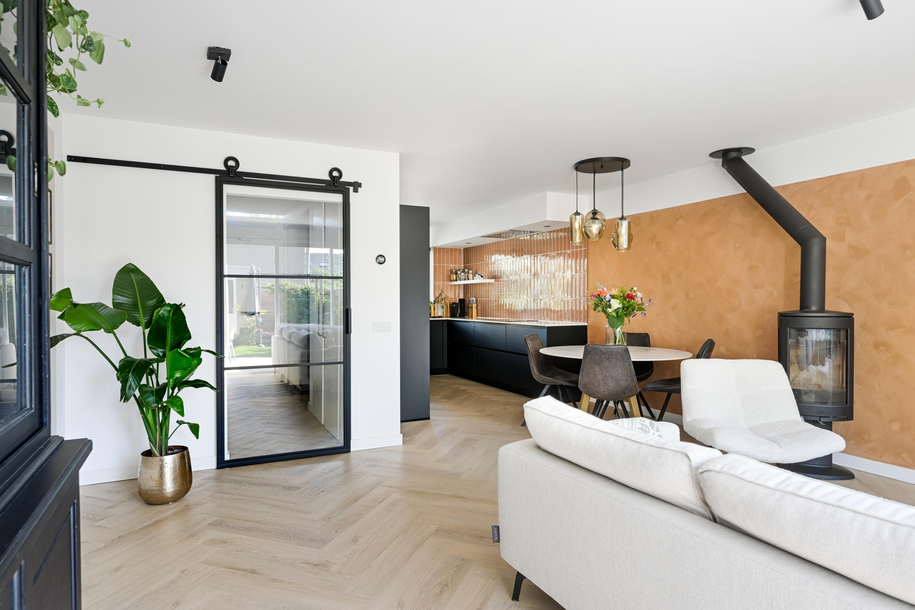 Tussenwoning te koop: Salvador Allendestraat 26, Haarlem