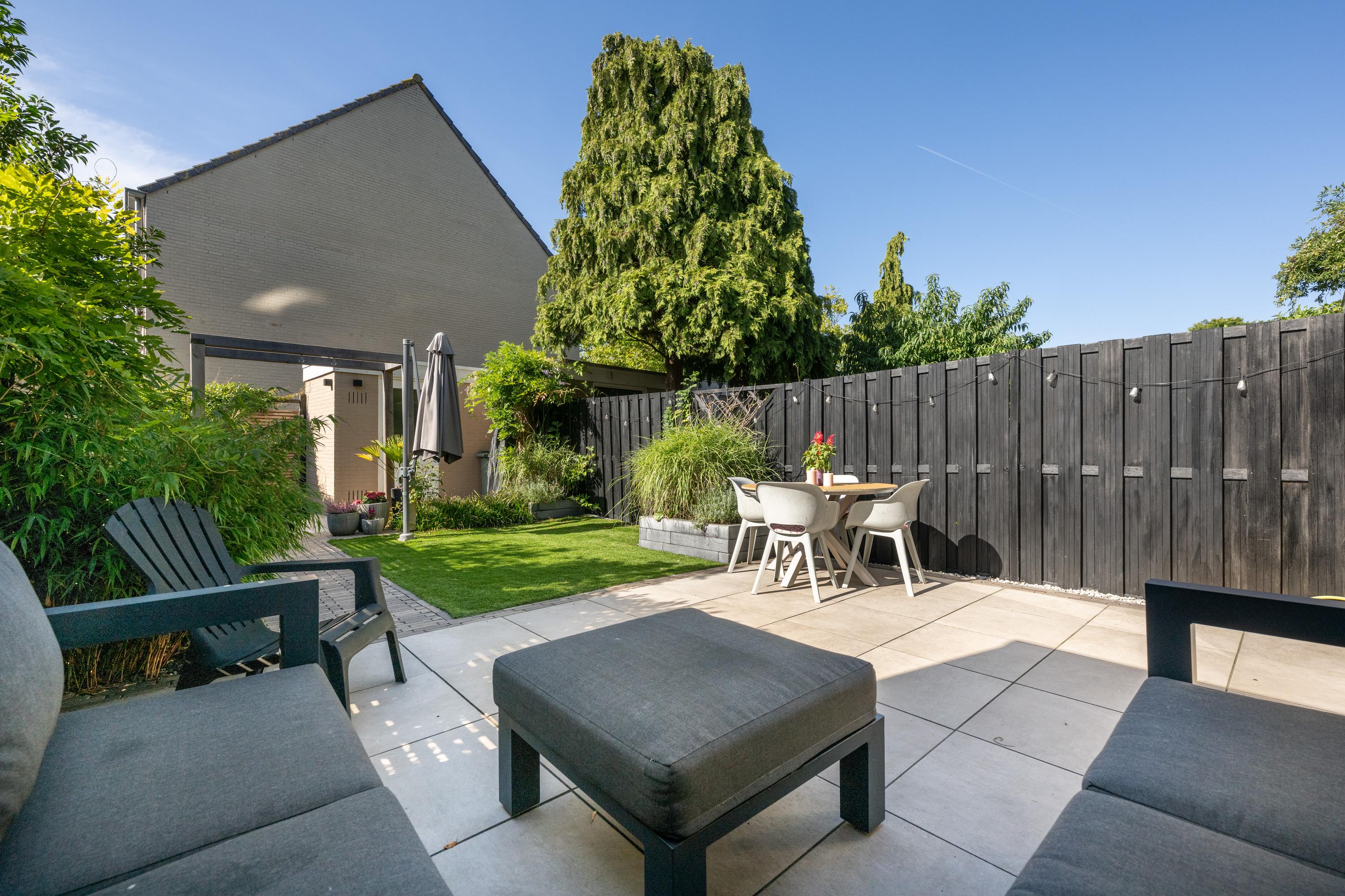 Tussenwoning te koop: Salvador Allendestraat 26, Haarlem