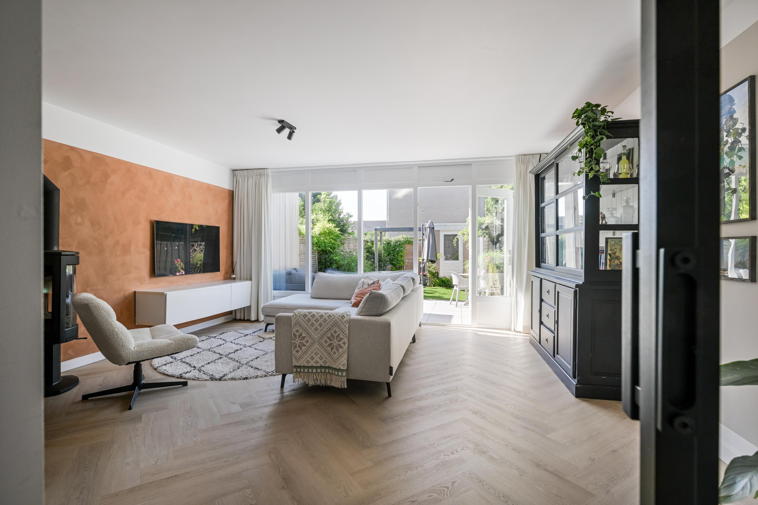 Tussenwoning te koop: Salvador Allendestraat 26, Haarlem