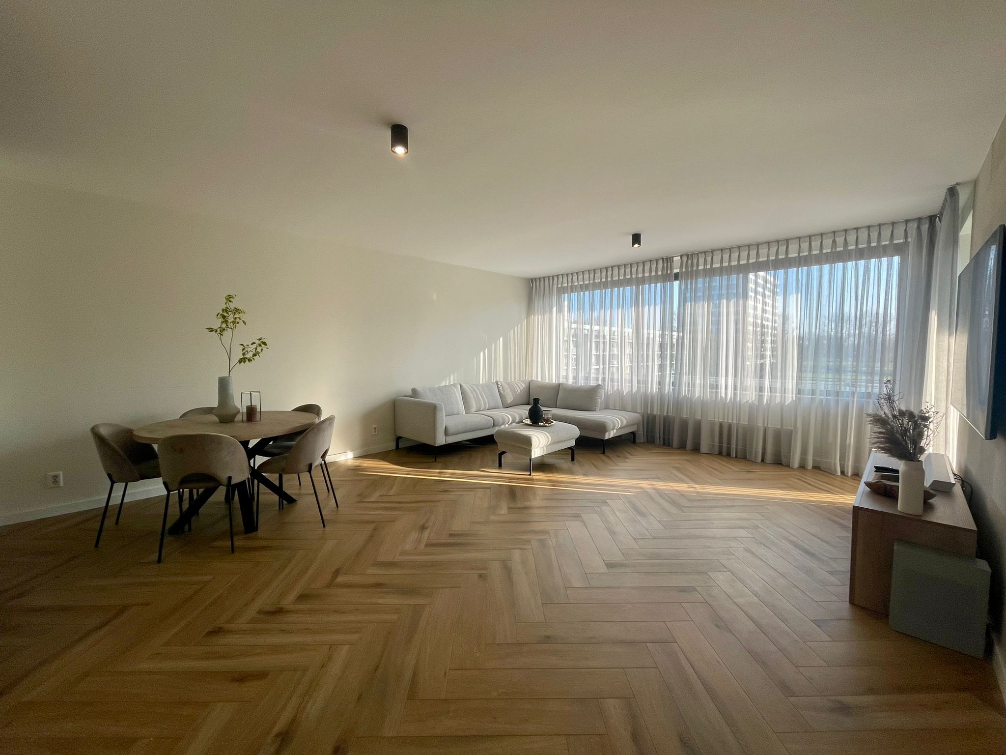 Te huur Appartement Pieter Calandlaan in Amsterdam