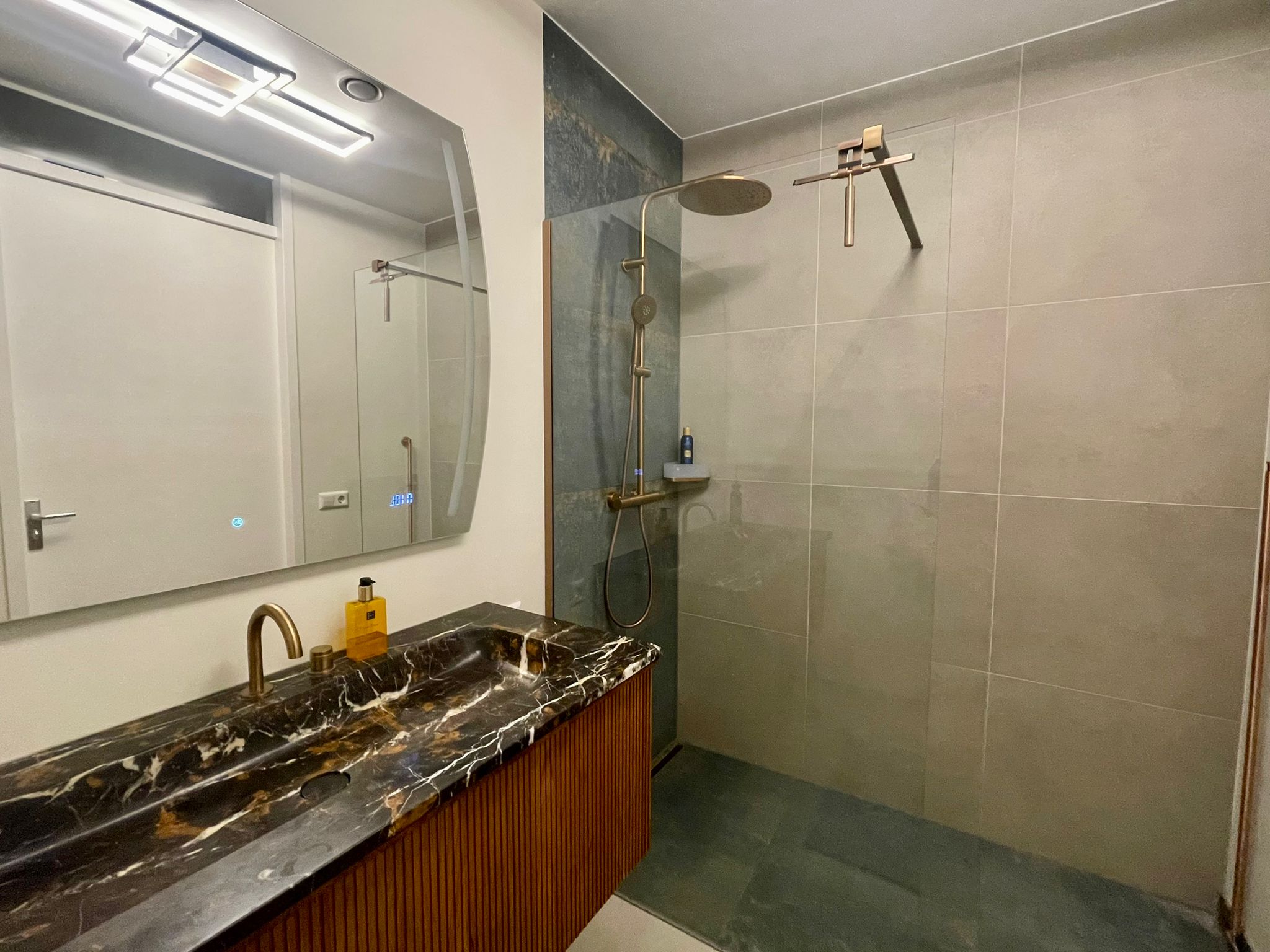 Te huur Appartement Pieter Calandlaan in Amsterdam