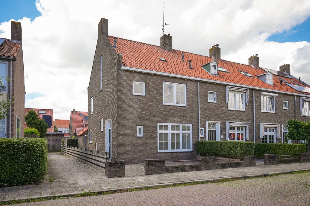 Huis Prinses Beatrixstraat 8 in Leerdam