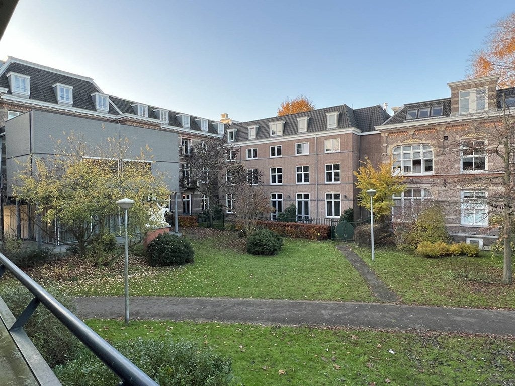 Appartement te huur: Oetewalerstraat 21, Amsterdam