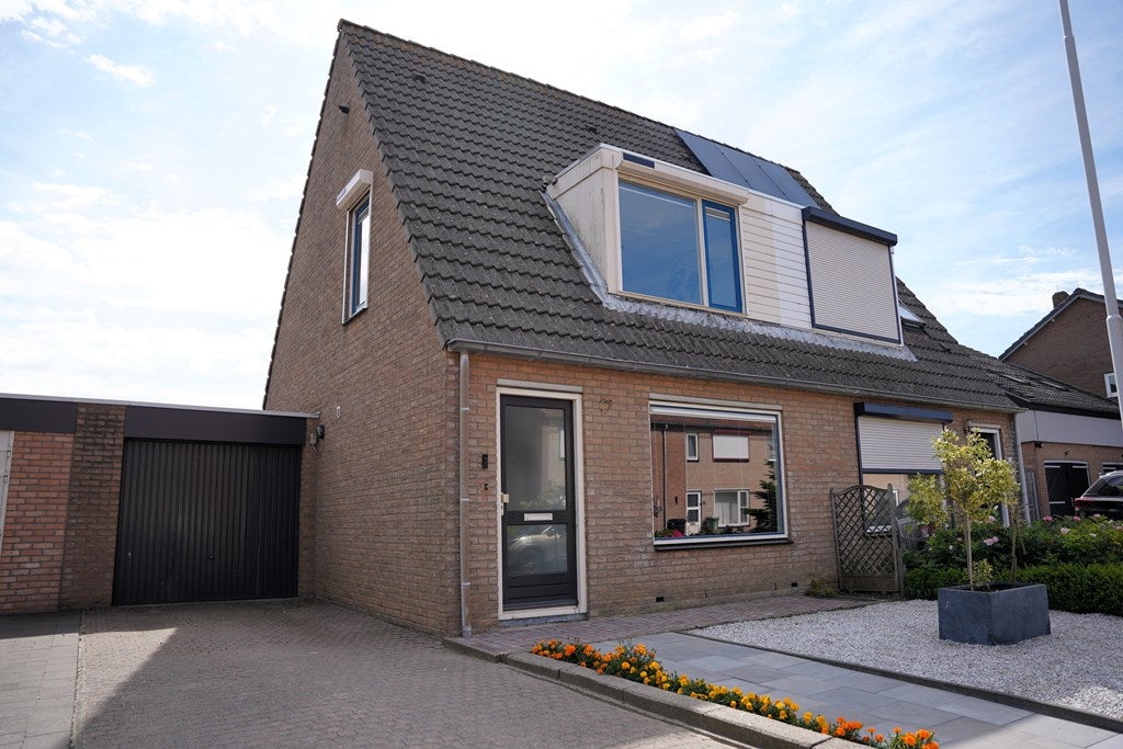 Huis Dijckmeesterstraat 6 in Groede