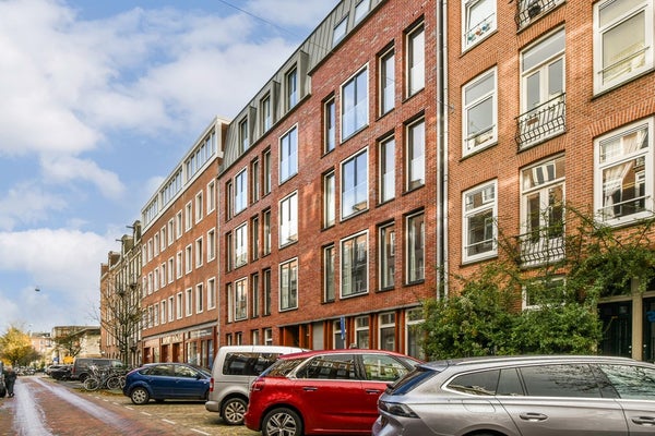 Appartement Van Ostadestraat in Amsterdam