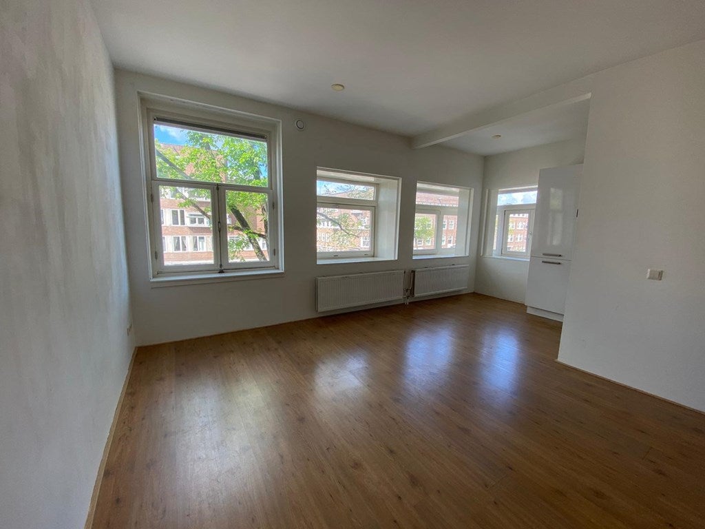 Te huur Appartement Hoofdweg 230 2 in Amsterdam