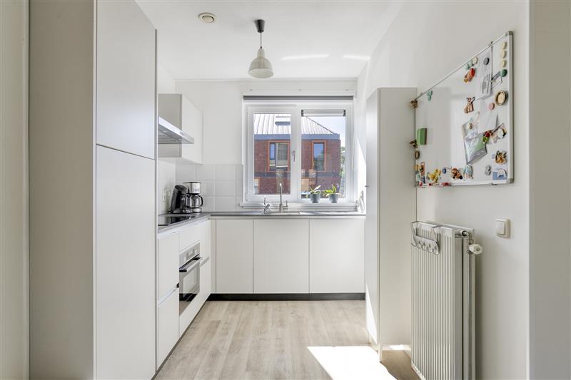Hoekwoning te koop: Koning Hollewijnstraat 17, Almere