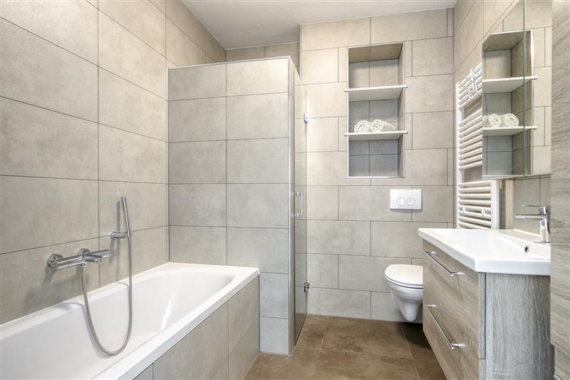 Hoekwoning te koop: Koning Hollewijnstraat 17, Almere