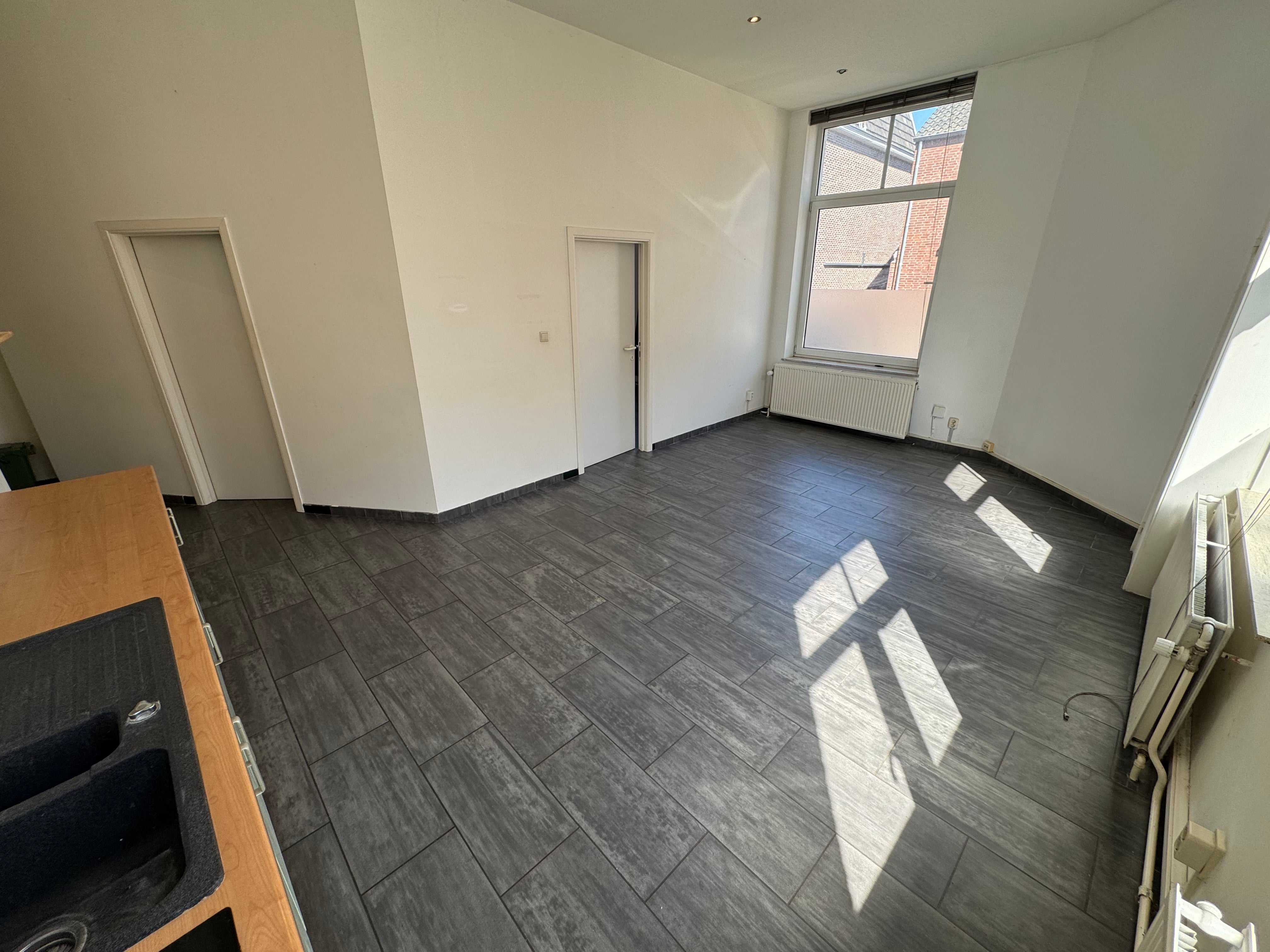 Studio te huur: Oude Kerkstraat 2A-02, Maastricht