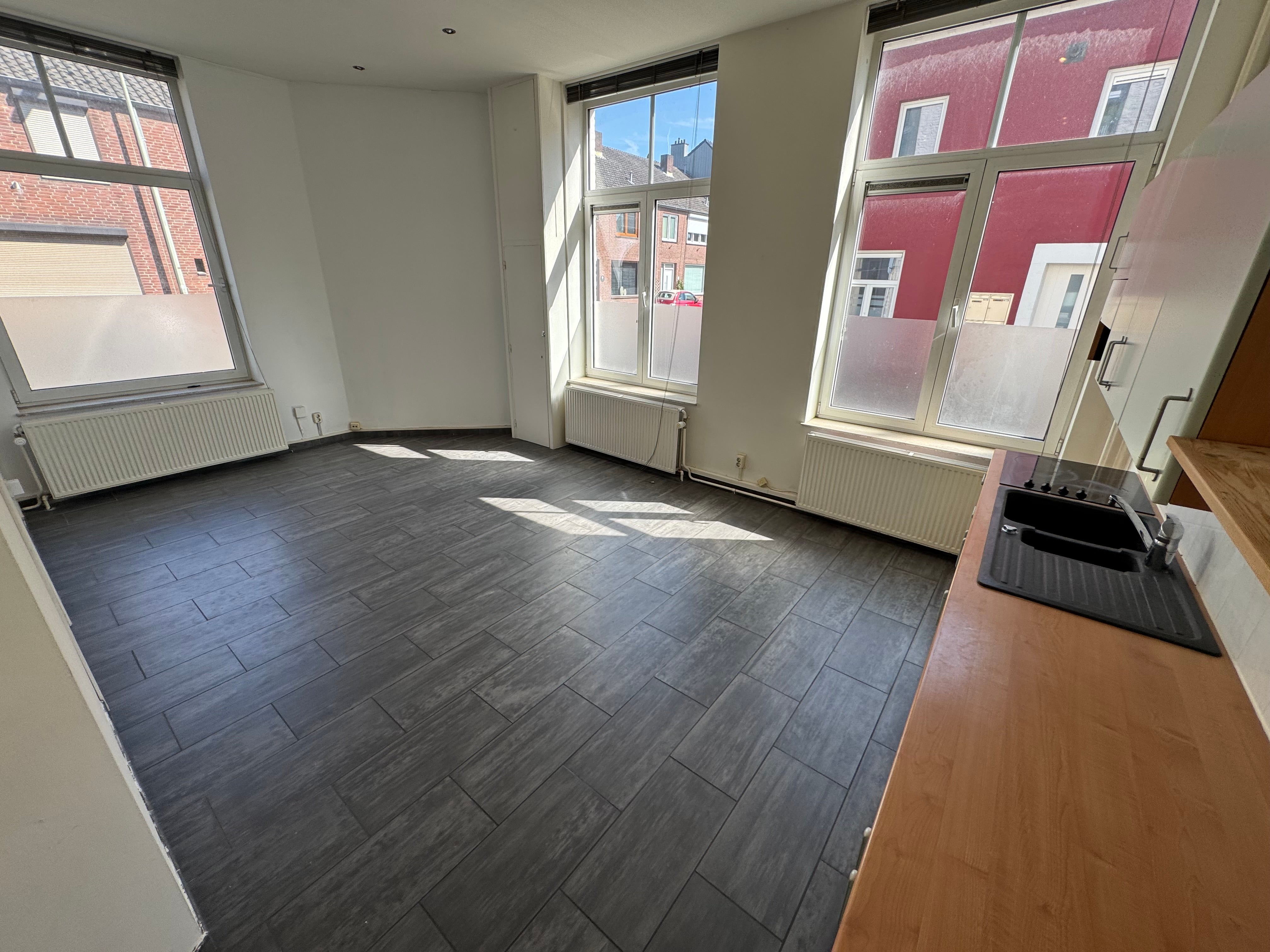 Studio te huur: Oude Kerkstraat 2A-02, Maastricht