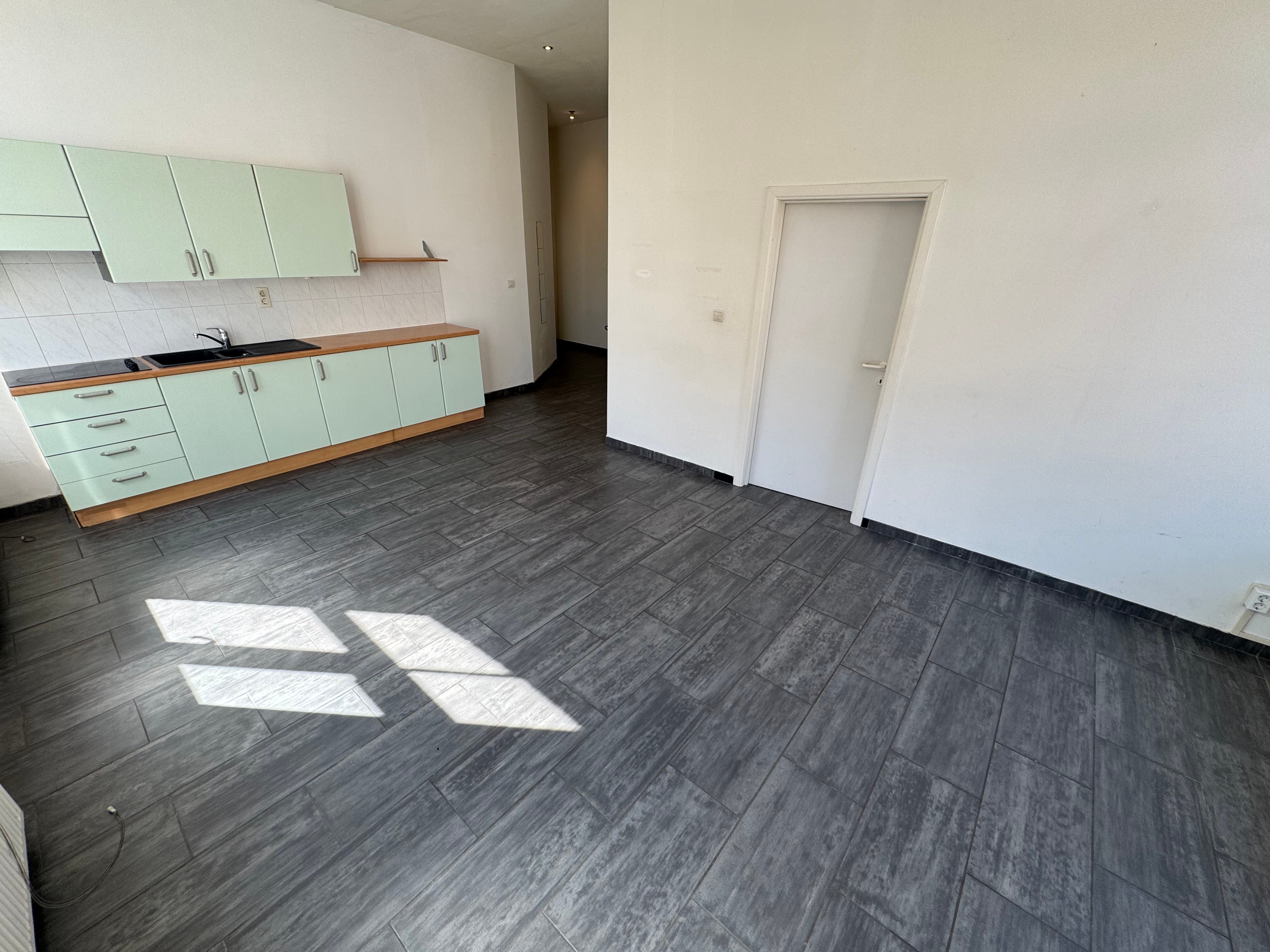 Studio te huur: Oude Kerkstraat 2A-02, Maastricht