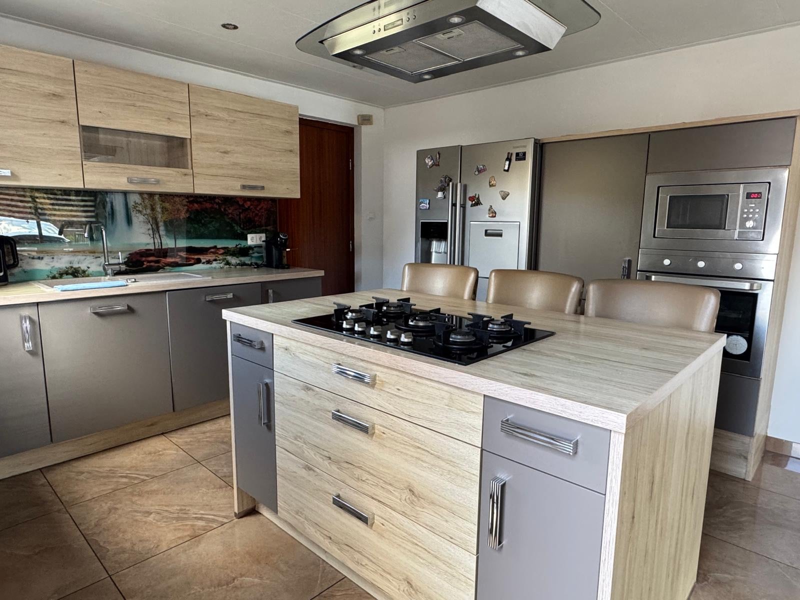 Hoekwoning te huur: Azelosestraat 30, Borne