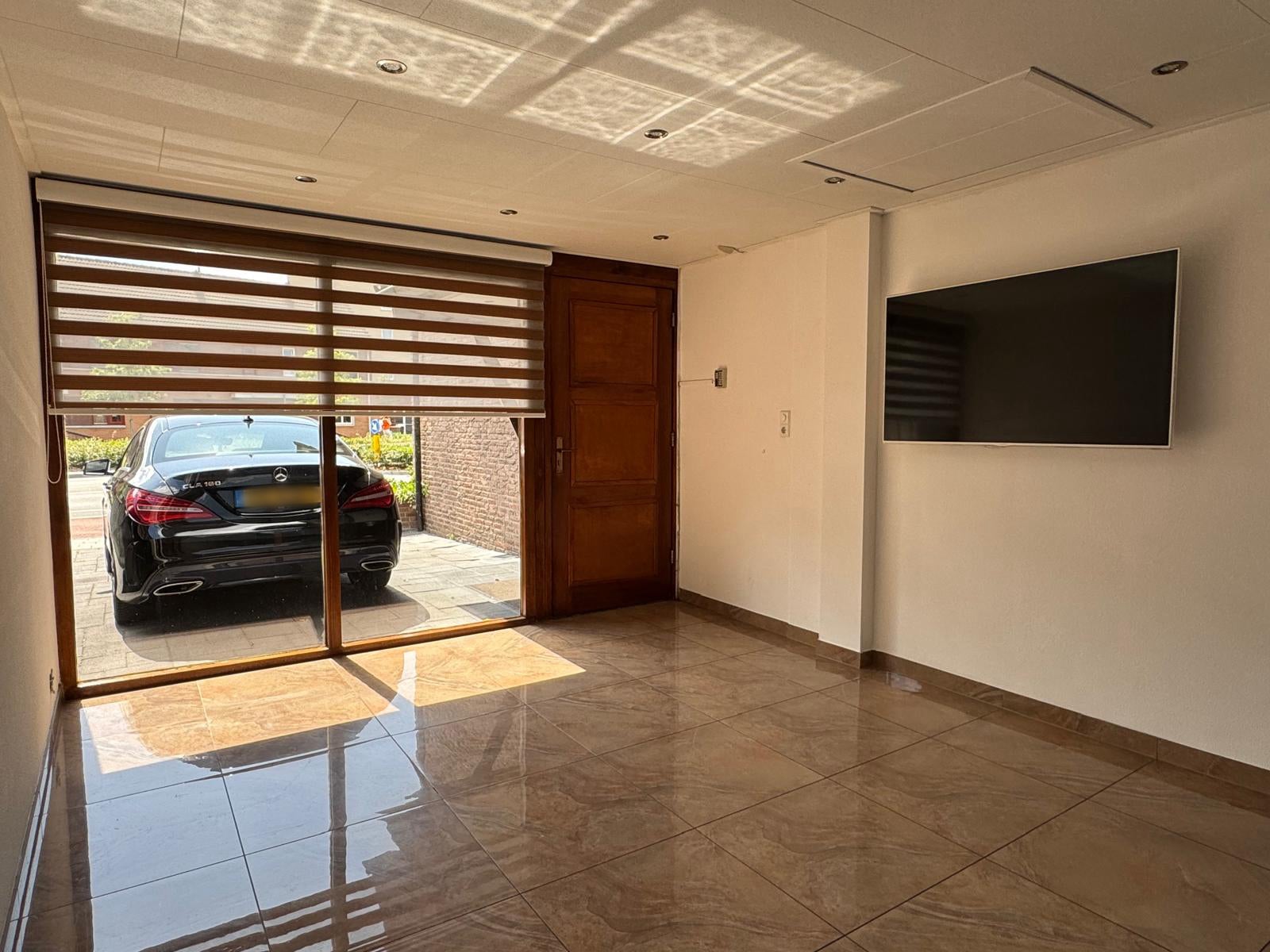Hoekwoning te huur: Azelosestraat 30, Borne