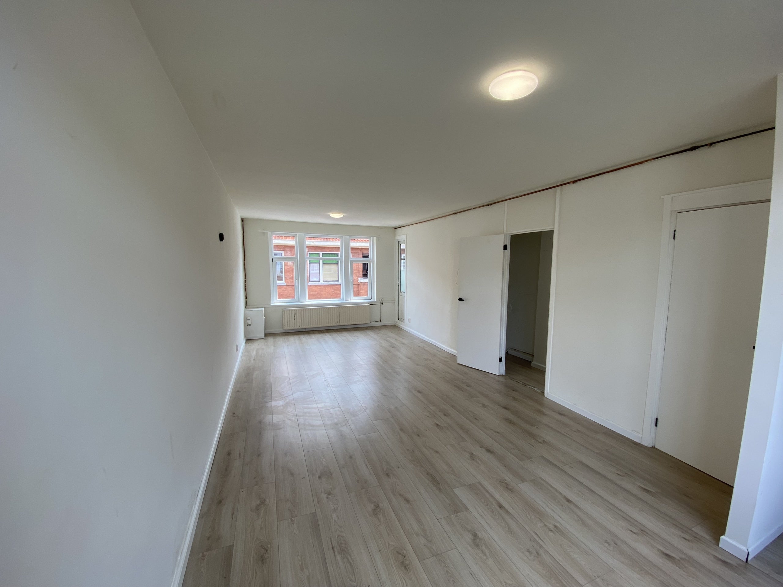 Kamer te huur: Ampèrestraat, Schiedam