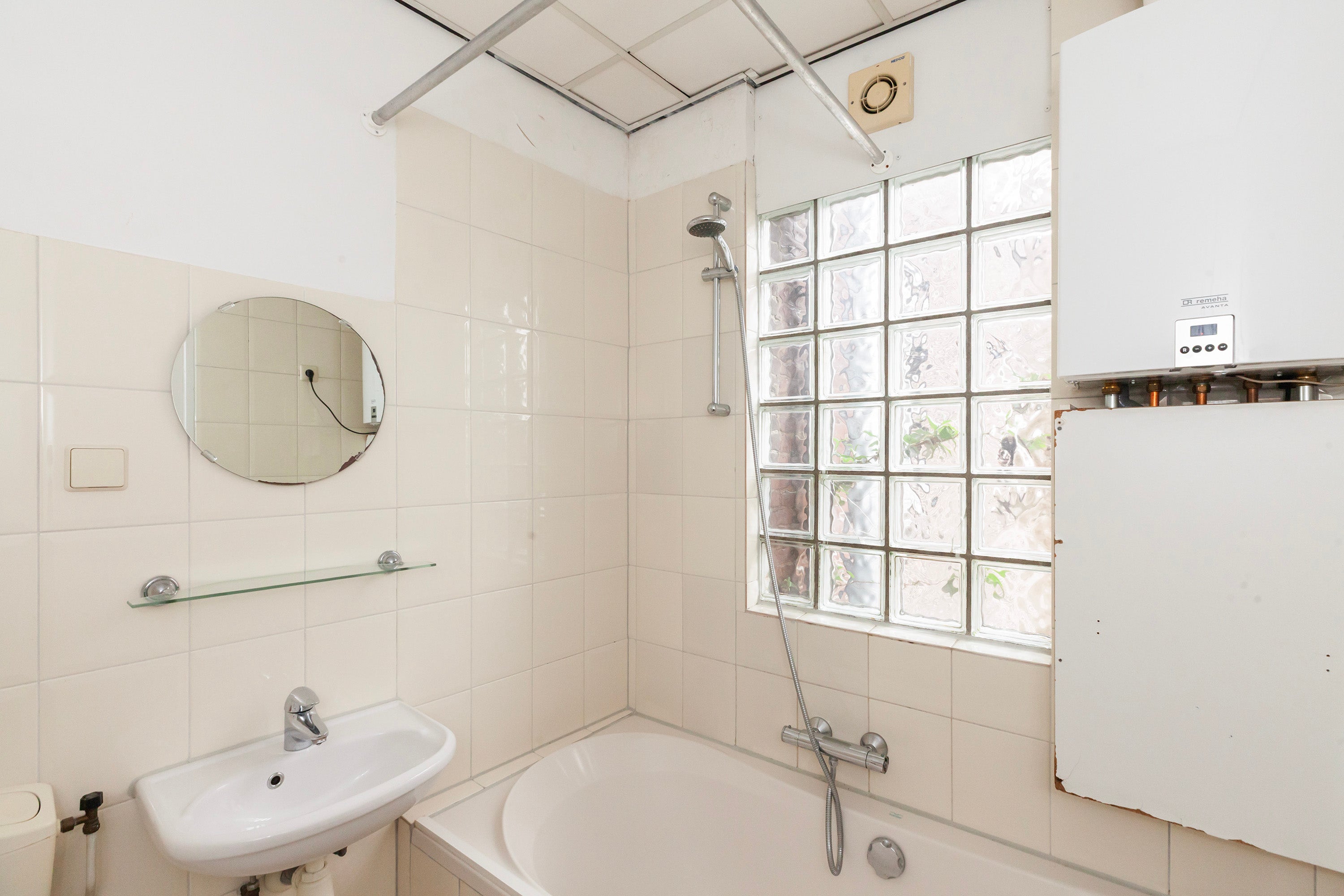 Appartement te koop: Straatweg 58B-02, Rotterdam