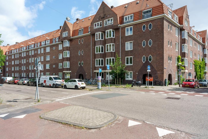 Tweede Van der Helststraat 101 III