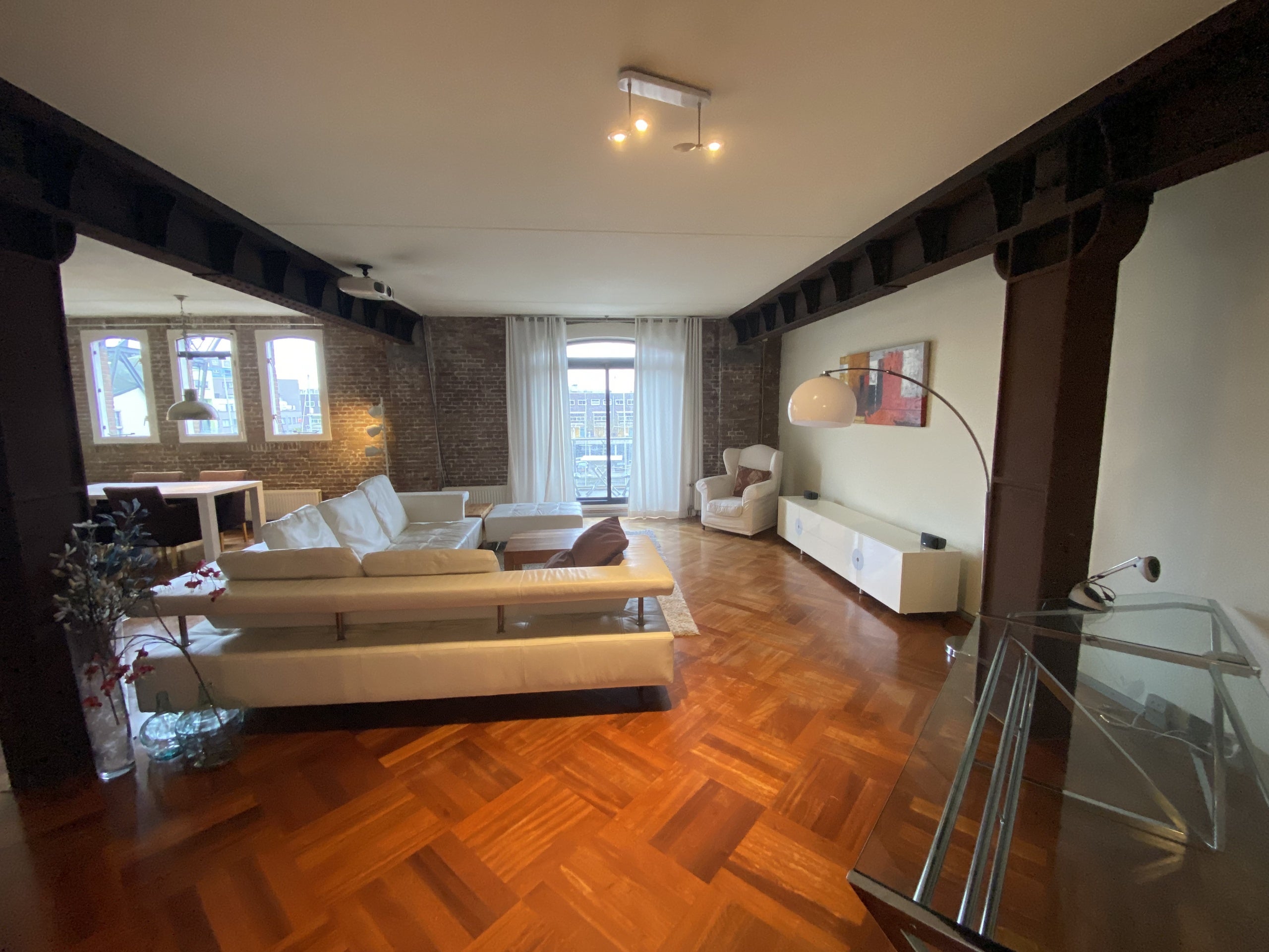 Te huur Appartement Handelsplein in Rotterdam