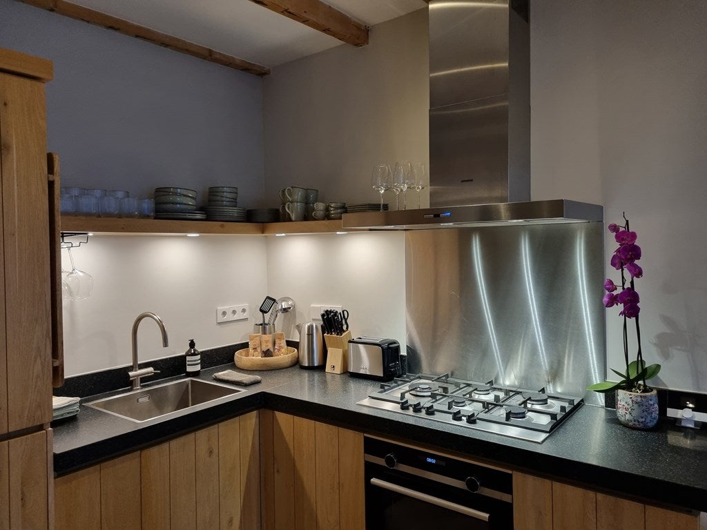 Tussenwoning te huur: Runstraat 5, Amsterdam