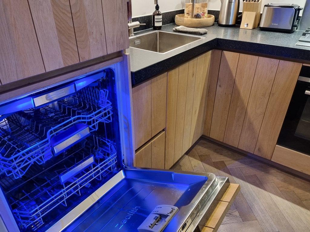 Tussenwoning te huur: Runstraat 5, Amsterdam