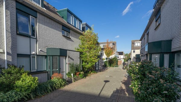 Reina Prinsen Geerligspad Leiden