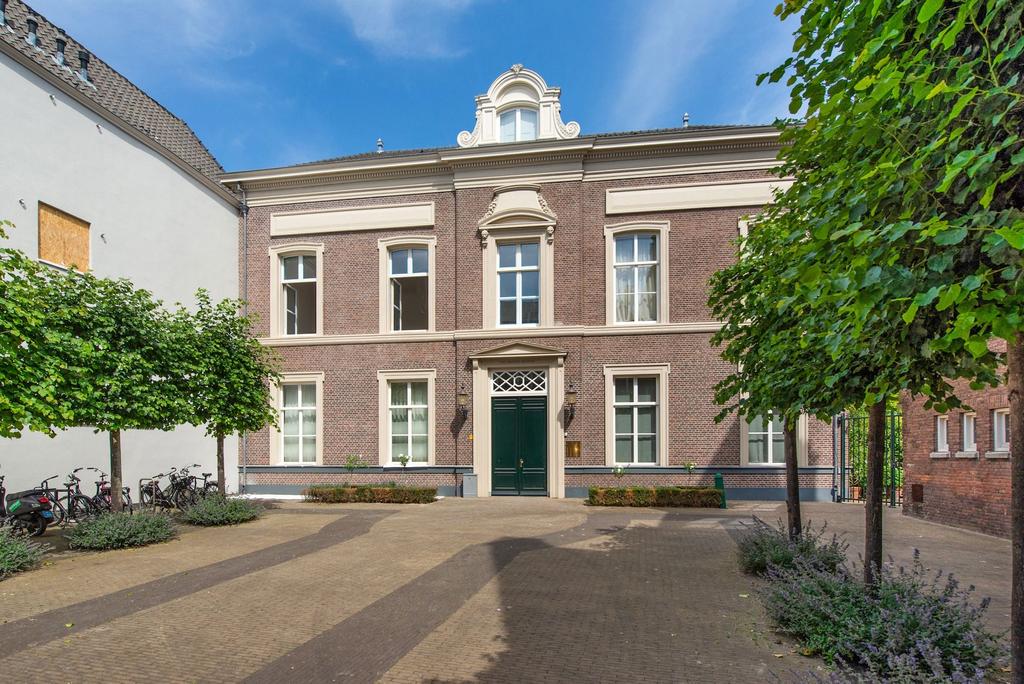 Appartement Westeinde 11 H in Den Haag