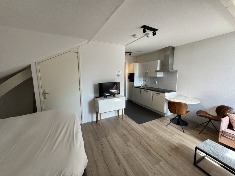 Te huur Studio Eendrachtsweg in Rotterdam