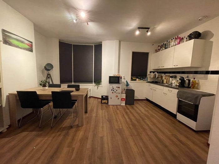 Te huur: Appartement Strevelsweg in Rotterdam