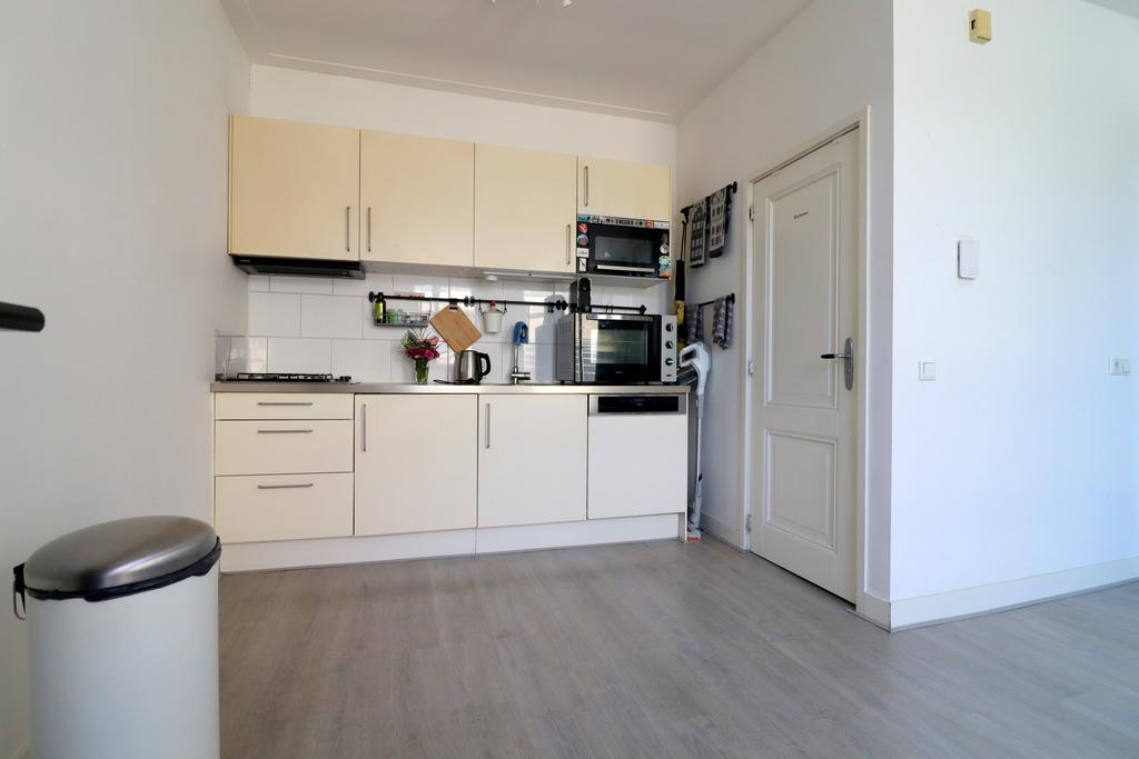 Studio te huur: Slijkstraat 28B, Weesp