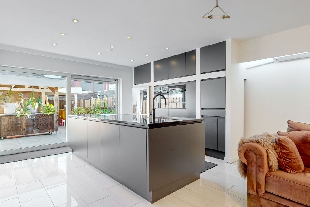 Tussenwoning te huur: Cairostraat 52, Purmerend