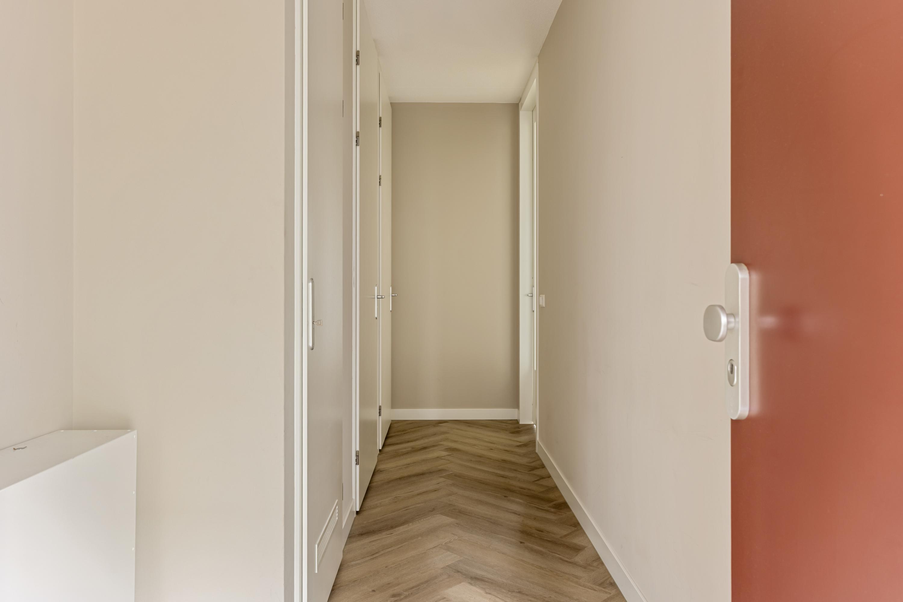 Appartement te huur: Mies Van Der Rohestraat 65, Hoofddorp