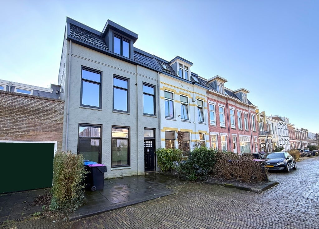 House Cornelis Frederiksstraat