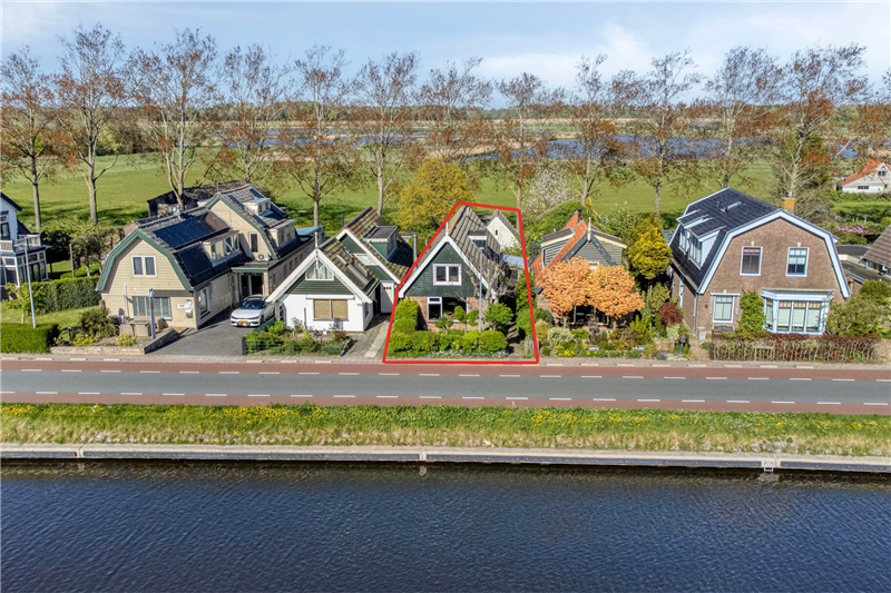 Huis Kanaaldijk 99 in Koedijk