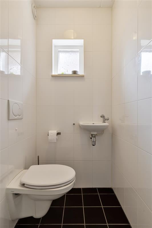 Twee-onder-één-kap te koop: De Landbouw 6, Ursem